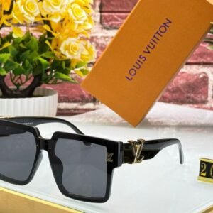 Louis Vuitton 2002 Premium high quality Sunglasses 171