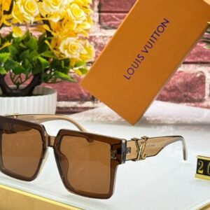 Louis Vuitton 2002 Premium high quality Sunglasses 172
