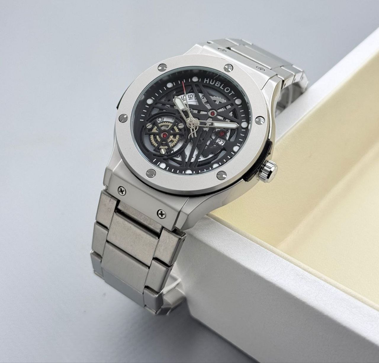 photo_2026-04-16_10-23-58 Hublot Grey Premuim High Quality 235