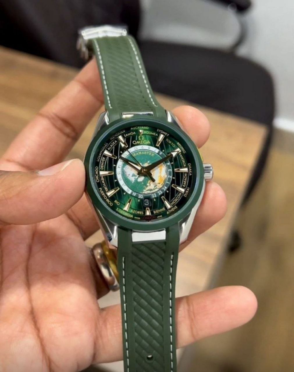 photo_2026-04-16_11-37-09 Omega Aquaterra Worldtimer Automatic Premium High Quality 255 - Image 3
