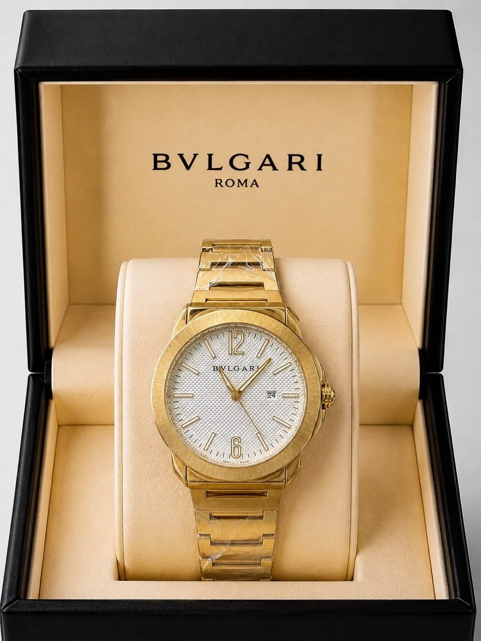 Bvlgari Golden White Dial Premium Quality Men's Watch 184